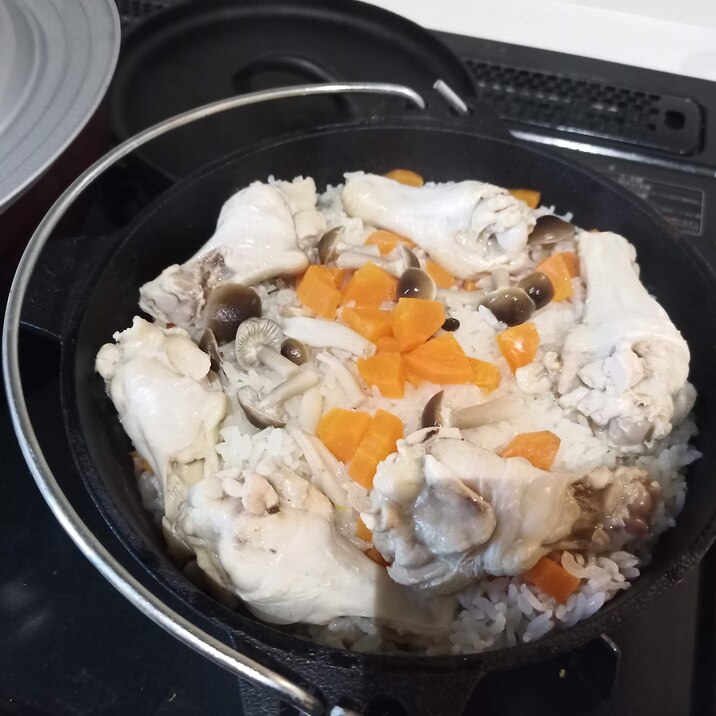 ダッチオーブンで炊き込みご飯 レシピ 作り方 By 2歳と5歳の母 楽天レシピ ダッチオーブンで炊き込みご飯 レシピ 作り方 By 2歳と5歳の母 楽天レシピ